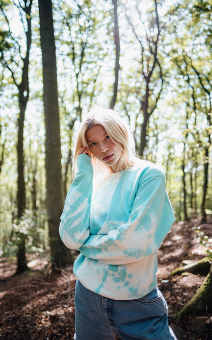 TURQUOISE HIPPIE CLUB SWEATSHIRT - PARI USA , Wearepari, Paul Ripke, pari swim club, Newport Beach, pari