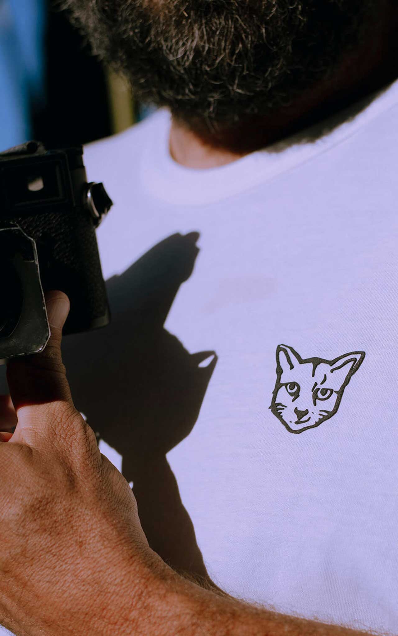 WHITE T-SHIRT RUBBER CAT - PARI USA , Wearepari, Paul Ripke, pari swim club, Newport Beach, pari